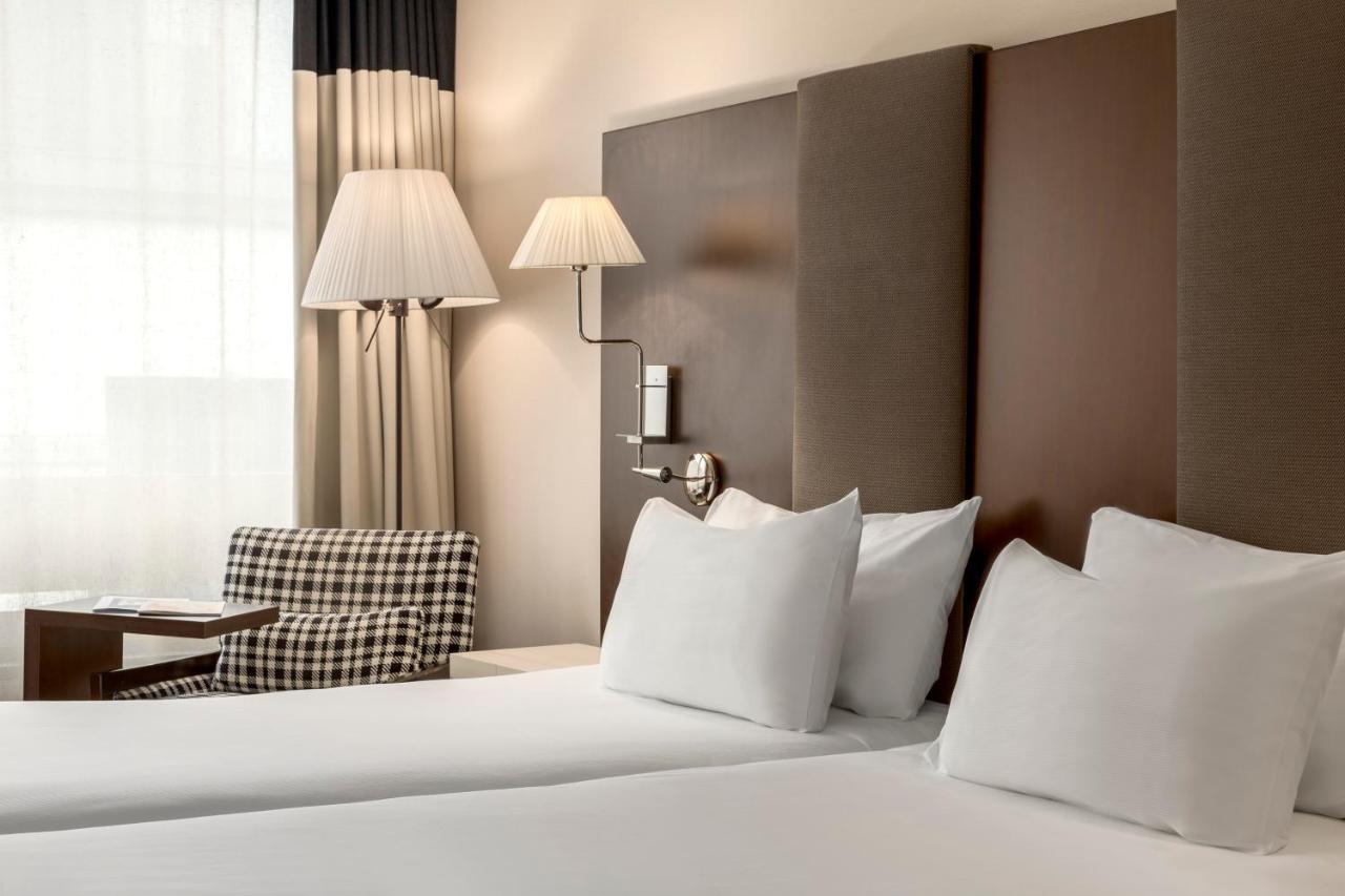 Nh Coimbra Dona Ines Hotell Eksteriør bilde