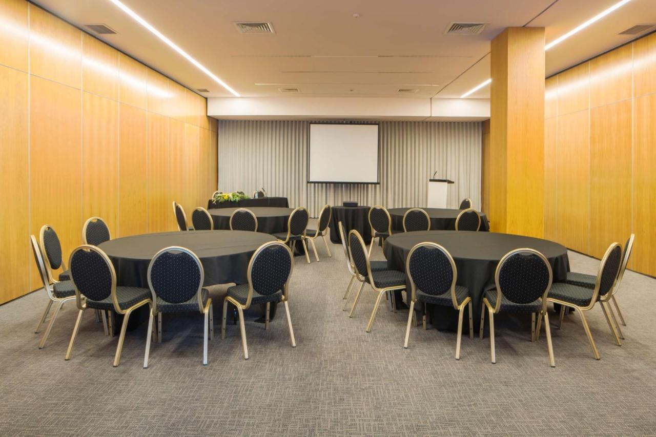 Nh Coimbra Dona Ines Hotell Eksteriør bilde