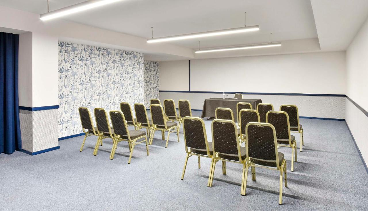 Nh Coimbra Dona Ines Hotell Eksteriør bilde