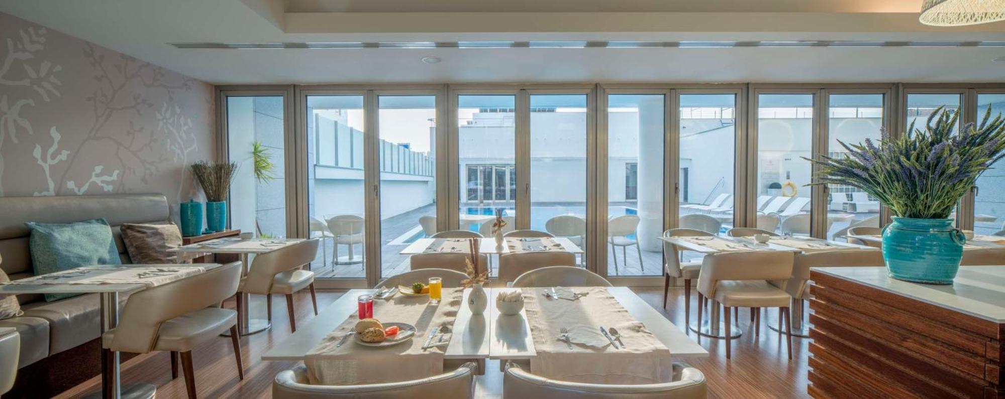 Nh Coimbra Dona Ines Hotell Eksteriør bilde